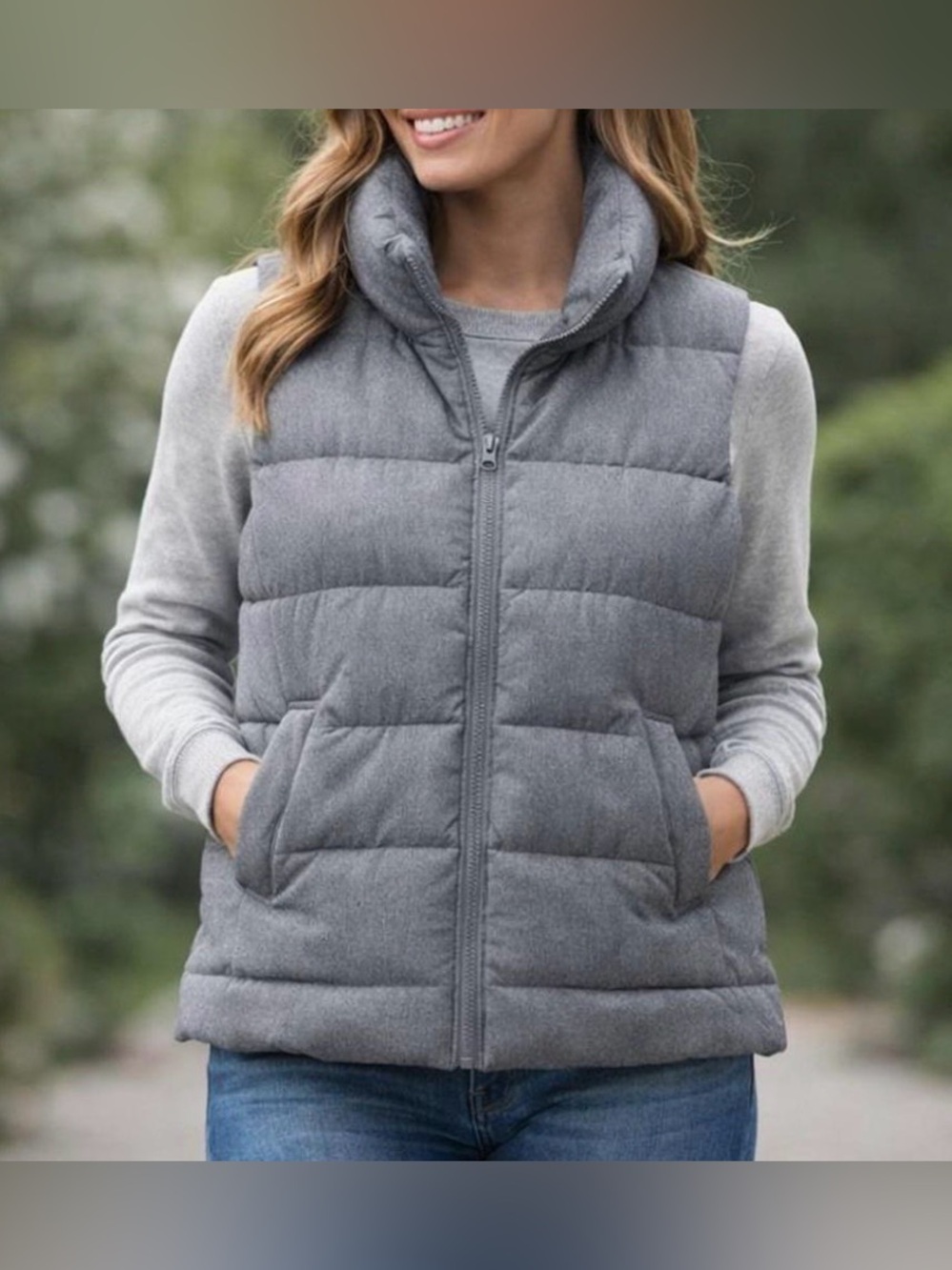 Old Navy Frost Free Women’s Size Large Grey Full Zip Fleece Lined Puffer Vest